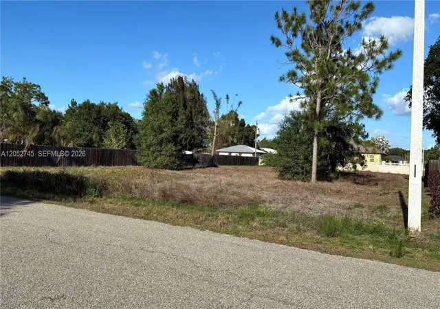Homes for sale in Lehigh Acres, FL | 1412 Robert Ave, Lehigh Acres, FL 33972 | MLS# A12052745