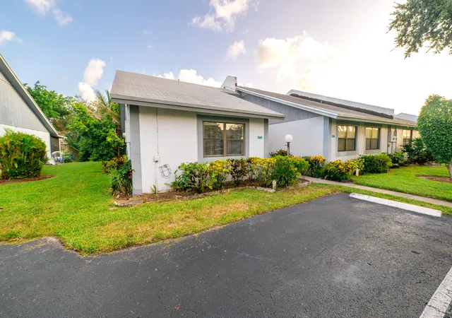 Photo 2 of Single family home for sale at 6020 Nw 3rd Street #6020, Margate, FL 33063 | MLS# B26051963 | Listing updated on 2026-10-01