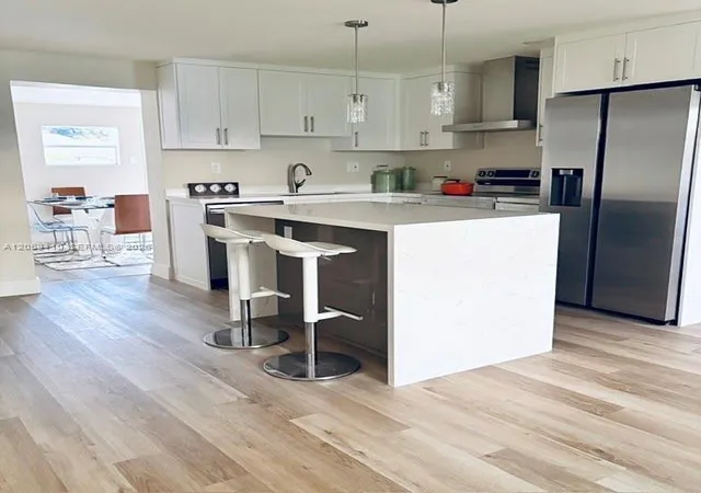 Photo 1 of Single family home for sale at 670 Bliue Ln, Port Charlotte, FL 33952 | MLS# A12053110 | Listing updated on 2026-10-31