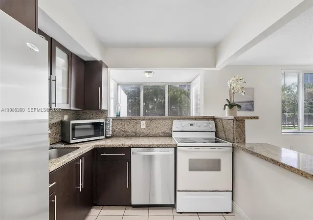 2nd image of 250 180th Dr #158, Sunny Isles Beach, FL 33160 | MLS# A12049360
