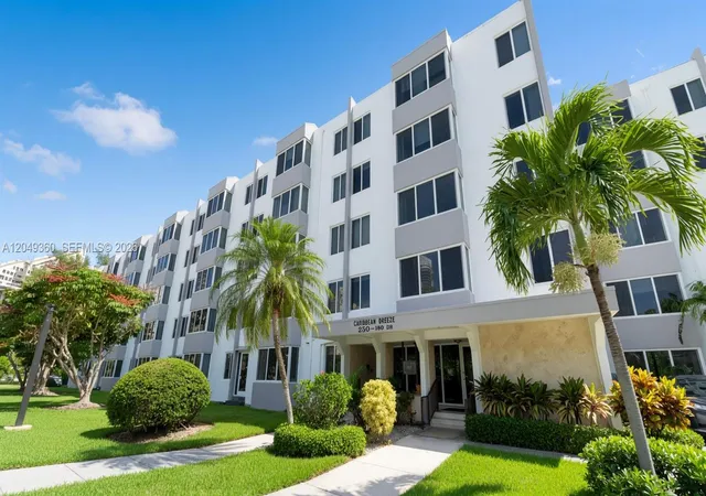 3rd image of 250 180Th Dr #158, Sunny Isles Beach, FL 33160 | MLS# A12049360
