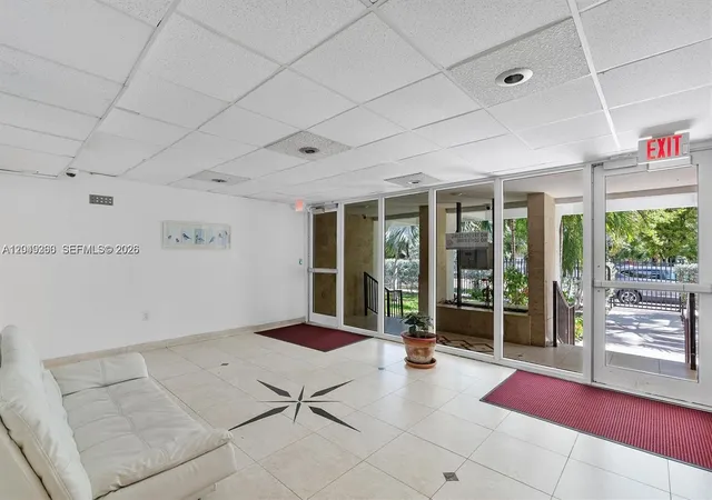 4th image of 250 180Th Dr #158, Sunny Isles Beach, FL 33160 | MLS# A12049360