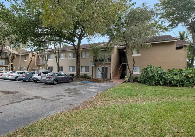 23rd image of 1139 Lake Terry Dr #C, West Palm Beach, FL 33411 | MLS# A12052751