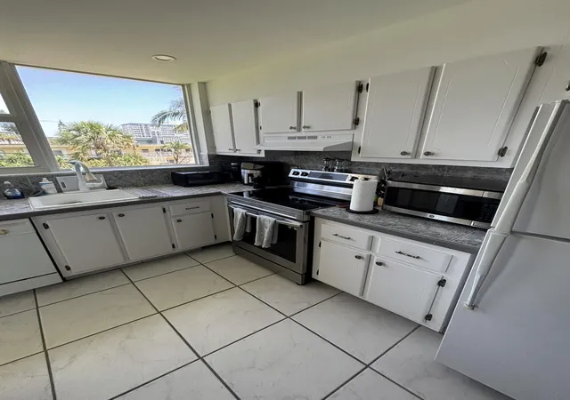Photo 2 of Condo for sale at 1238 Hillsboro Mile #210, Hillsboro Beach, FL 33062 | MLS# B26052223 | Listing updated on 2026-10-07