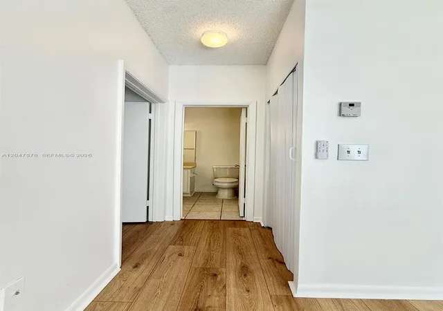 2nd image of 2151 Nw 96Th Ter, Pembroke Pines, FL 33024