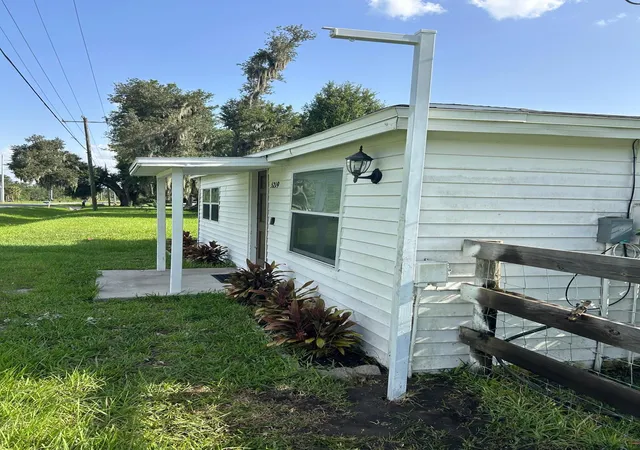 Homes for sale in Bowling Green, FL | 5219 N County Road 663, Bowling Green, FL 33834 | MLS# B26052256