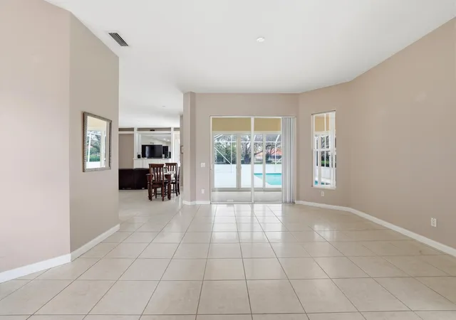Photo 2 of Single family home for sale at 2810 Hancock Crk Rd, West Palm Beach, FL 33411 | MLS# B26052337 | Listing updated on 2026-09-23
