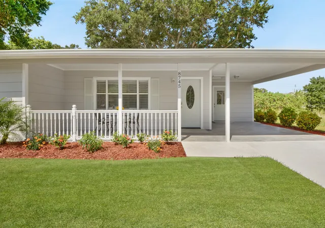 Photo 3 of Single family home for sale at 8745 98th Court, Vero Beach, FL 32967 | MLS# B26052333 | Listing updated on 2026-10-09