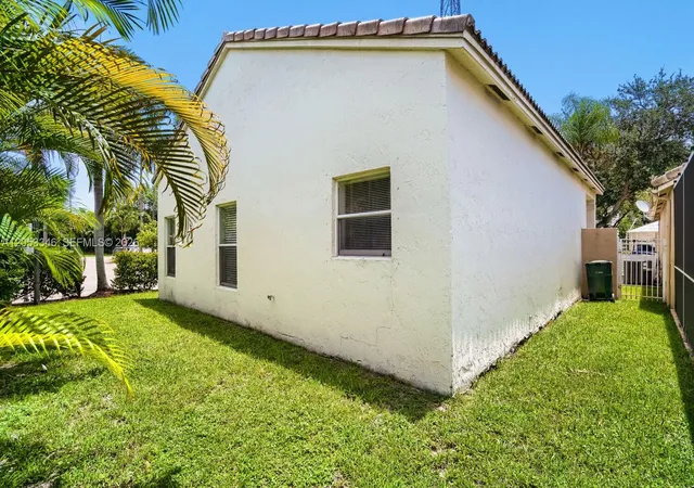 29th image of 5855 Eagle Cay Ter, Coconut Creek, FL 33073 | MLS# A12053346