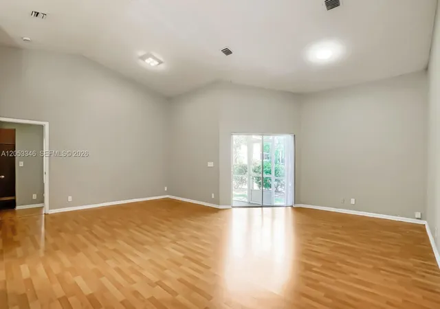 4th image of 5855 Eagle Cay Ter, Coconut Creek, FL 33073 | MLS# A12053346
