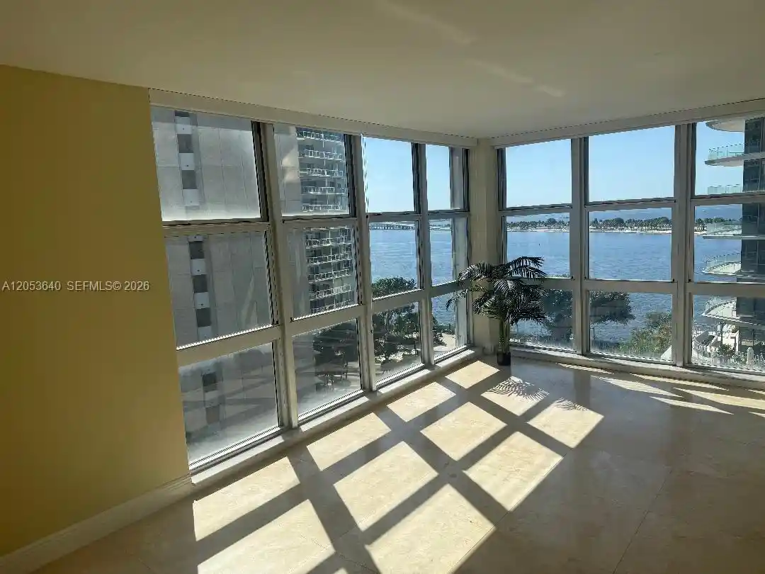 Listing Photo 1 - Condo for sale in Brickell 25 Condo located at 145 Se 25Th Rd, Miami, FL 33129 - Unit #1003