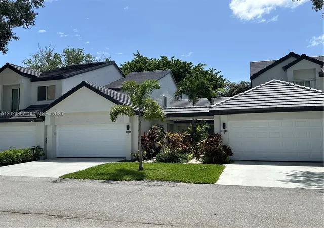 2nd image of 23228 Fountain Vw #D, Boca Raton, FL 33433 | MLS# A12024382