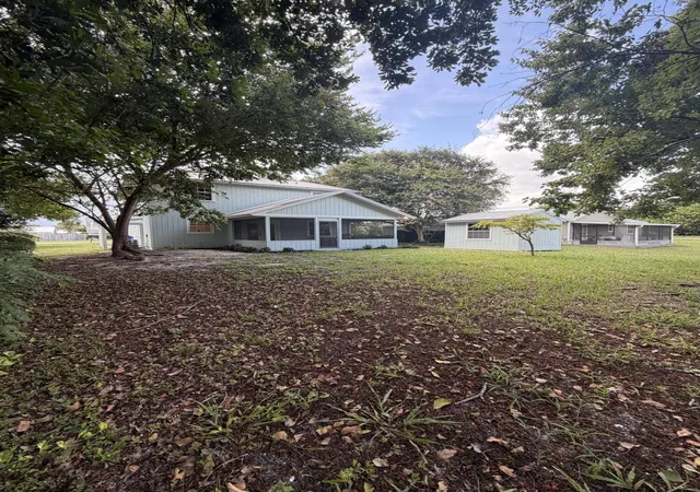 Photo 2 of Sale Pending at 180 8th Court, Vero Beach, FL 32962 | MLS# B26052478 | Listing updated on 2026-10-01