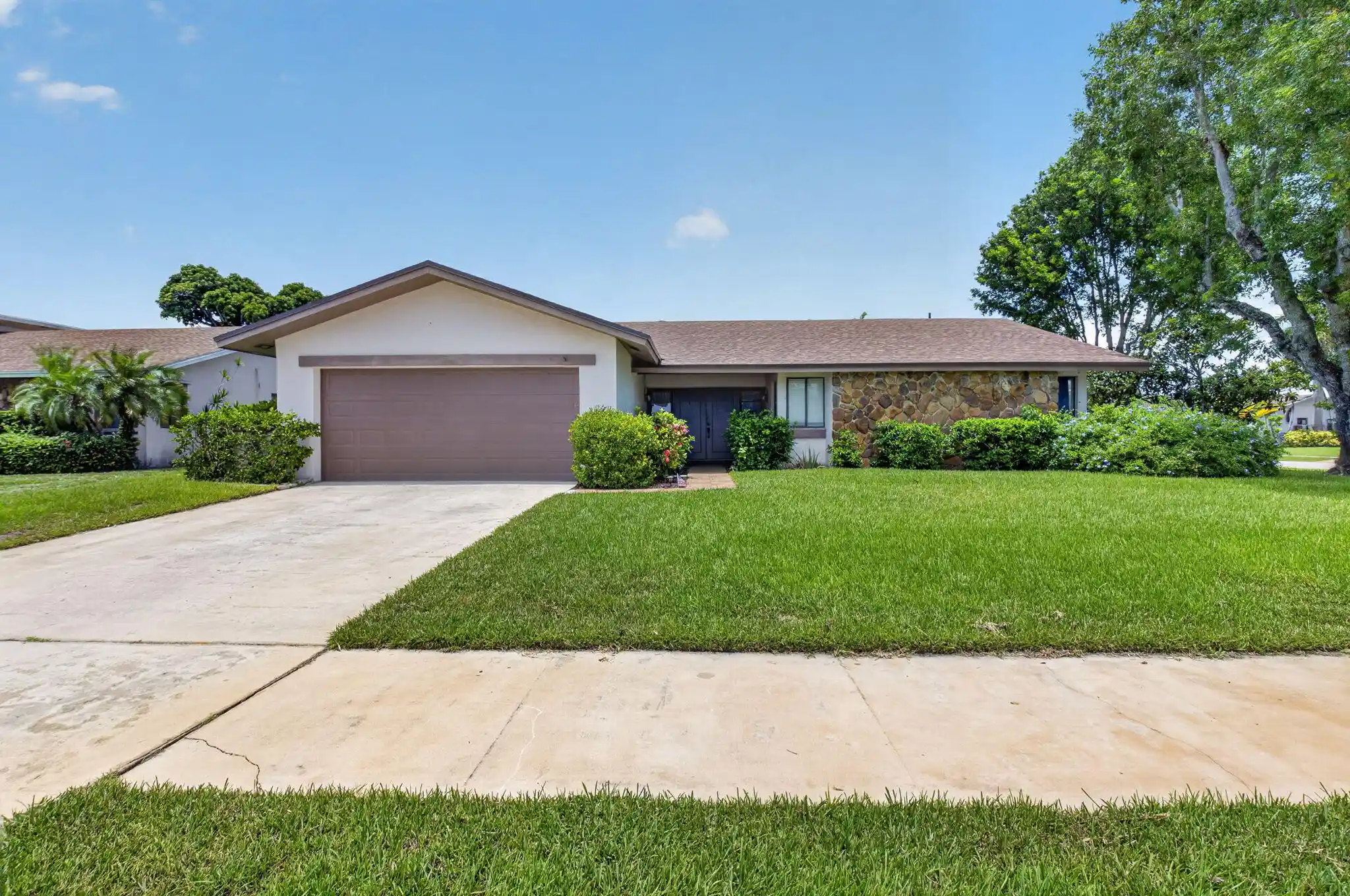 Photo 1 of Sale Pending at 17667 Pine Needle Ter, Boca Raton, FL 33487 | MLS# B26052635 | Listing updated on 2026-10-22