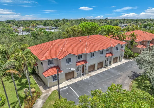 Photo 2 of Townhouse for sale at 21431 Nw 13th Court #116, Miami, FL 33169 | MLS# B26052811 | Listing updated on 2026-09-23