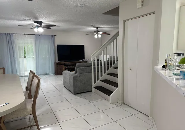 Photo 3 of Townhouse for sale at 1420 Sw 47th Avenue, Deerfield Beach, FL 33442 | MLS# B26052832 | Listing updated on 2026-10-06