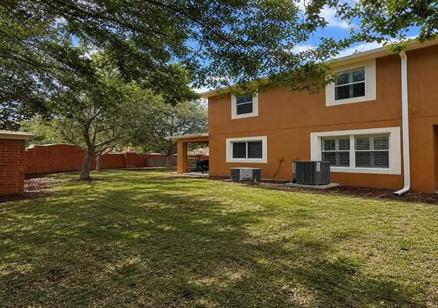 Photo 2 of Townhouse for sale at 5513 Rutherford Pl, Oviedo, FL 32765 | MLS# B26052908 | Listing updated on 2026-09-23