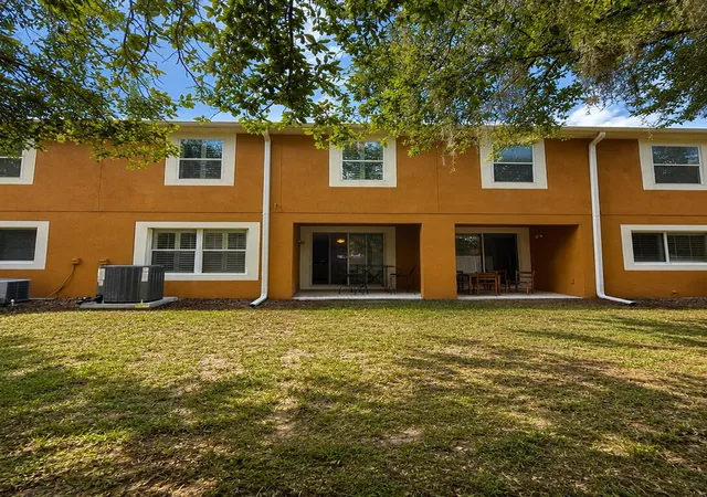 Photo 3 of Townhouse for sale at 5513 Rutherford Pl, Oviedo, FL 32765 | MLS# B26052908 | Listing updated on 2026-09-23