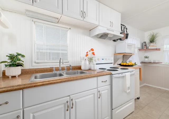 4th image of 10885 Se Federal Hwy 32 Hwy, Hobe Sound, FL 33455 | MLS# B26052951