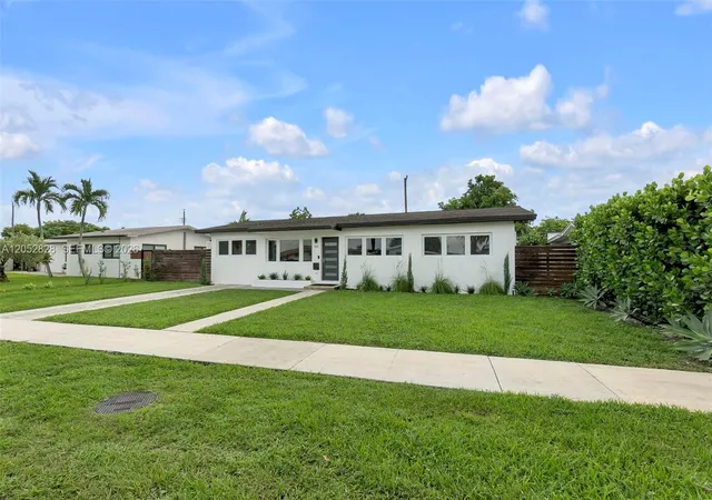 24th image of 6145 W 6th Ave, Hialeah, FL 33012 | MLS# A12052828