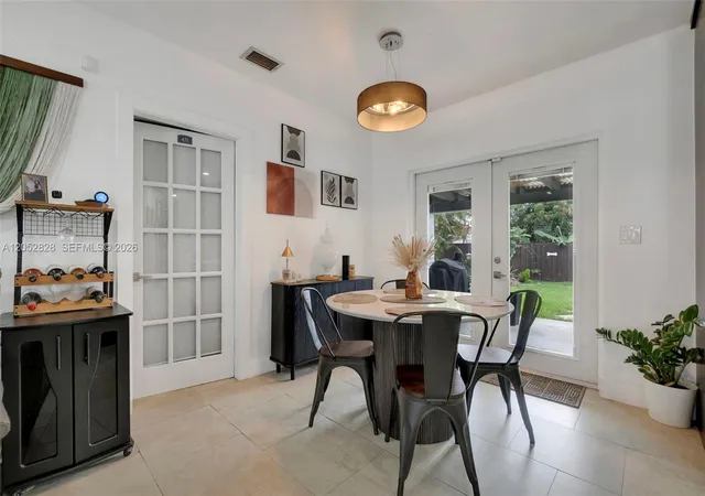 4th image of 6145 W 6Th Ave, Hialeah, FL 33012 | MLS# A12052828
