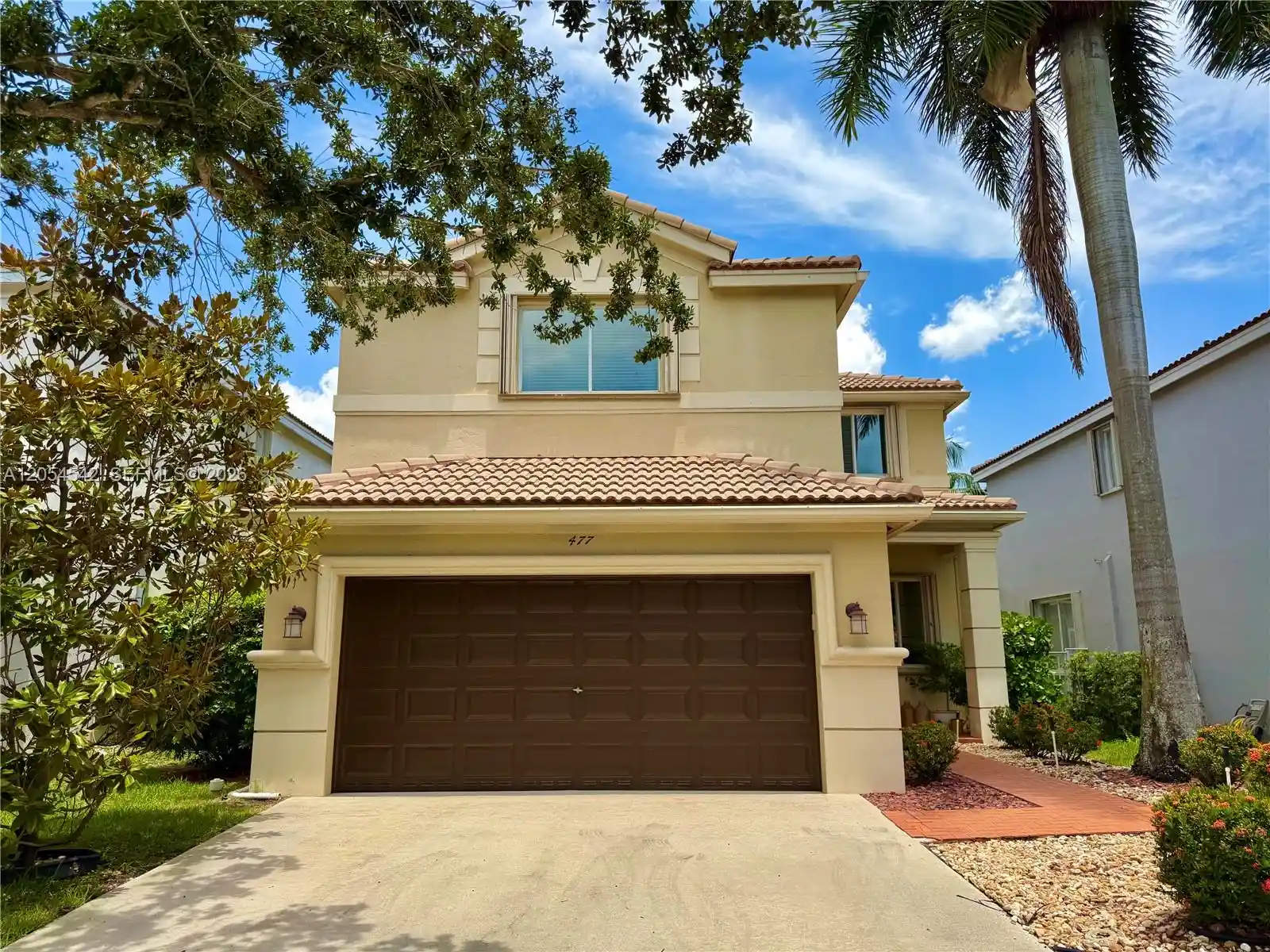 Single family home for sale at 477 Fishtail Ter, Weston, FL 33327 | MLS# A12054542