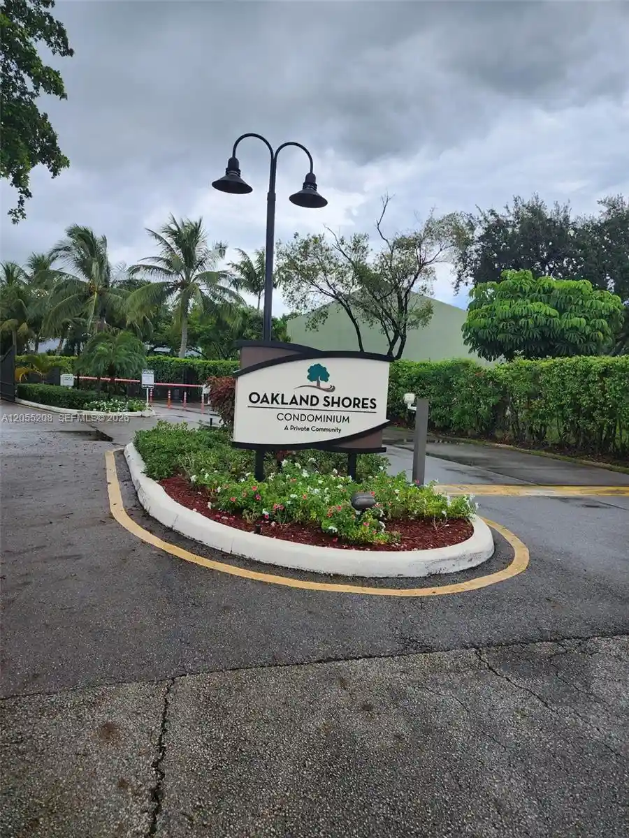 Condo for sale at 3101 Oakland Shrs Dr #H105, Oakland Park, FL 33309 | MLS# A12055208