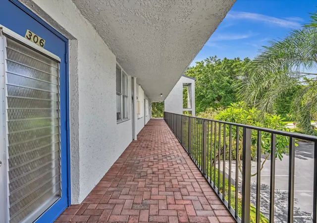 2nd image of 14701 Cumberland Dr #3060, Delray Beach, FL 33446 | MLS# B26053404