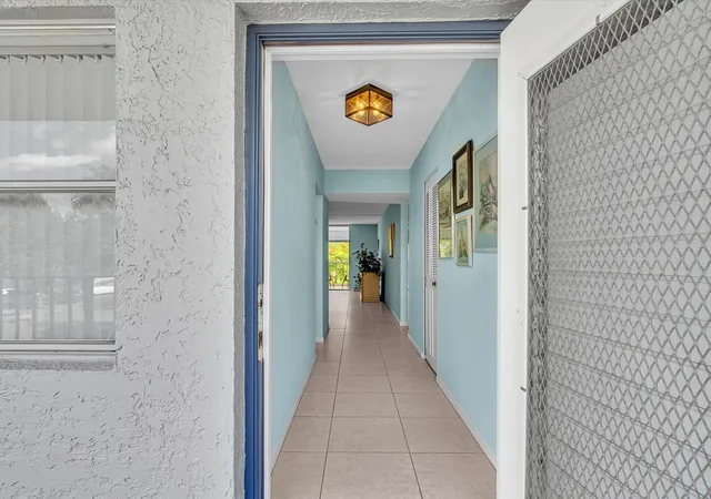 3rd image of 14701 Cumberland Dr #3060, Delray Beach, FL 33446 | MLS# B26053404