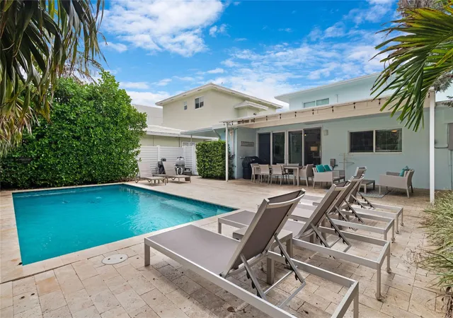 Single family home for sale at 3321 NE 16th Court, Fort Lauderdale, FL 33305 | MLS# B26053461