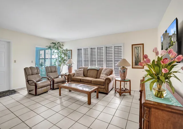 Photo 1 of Condo for sale at 4501 S Ocean Blvd #B3, Palm Beach, FL 33480 | MLS# B26053693 | Listing updated on 2026-09-23