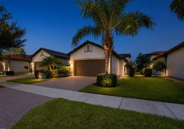 Photo 2 of Single family home for sale at 4337 Beauty Leaf Cir, Vero Beach, FL 32967 | MLS# B26053732 | Listing updated on 2026-10-07