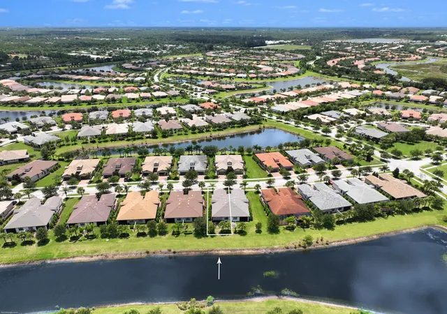 Photo 3 of Single family home for sale at 4337 Beauty Leaf Cir, Vero Beach, FL 32967 | MLS# B26053732 | Listing updated on 2026-10-07