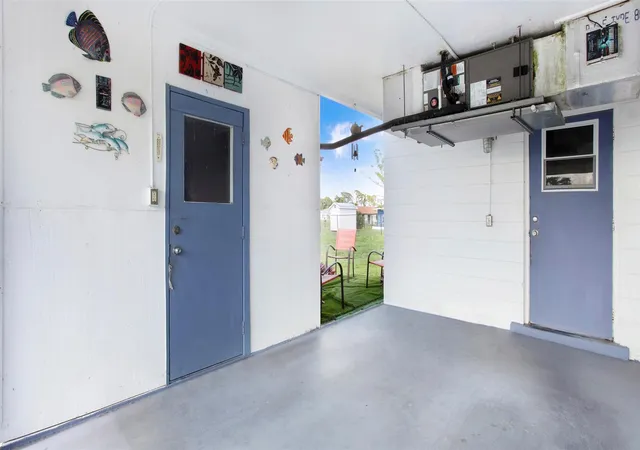 Photo 3 of Single family home for sale at 515 York Rd, Lehigh Acres, FL 33936 | MLS# B26053741 | Listing updated on 2026-09-23