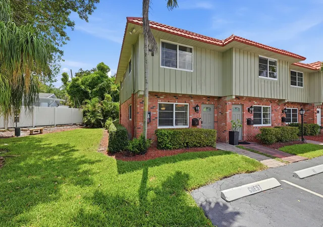 31st image of 47 Ne 20th Ct #1H, Wilton Manors, FL 33305 | MLS# B26053758