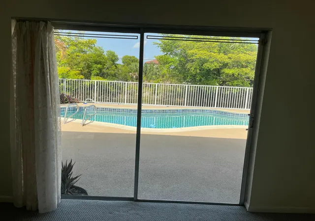 Photo 3 of Single family home for sale at 4804 Mango Dr, Tamarac, FL 33319 | MLS# B26053792 | Listing updated on 2026-10-08