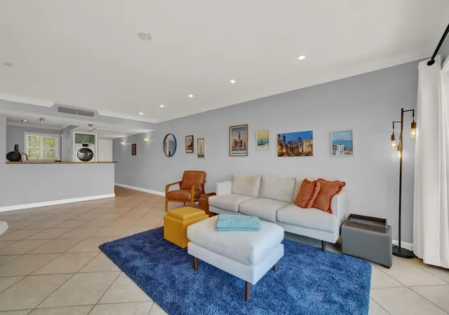 Photo 2 of Condo for sale at 1501 E Broward Blvd #810, Fort Lauderdale, FL 33301 | MLS# B26053805 | Listing updated on 2026-10-09