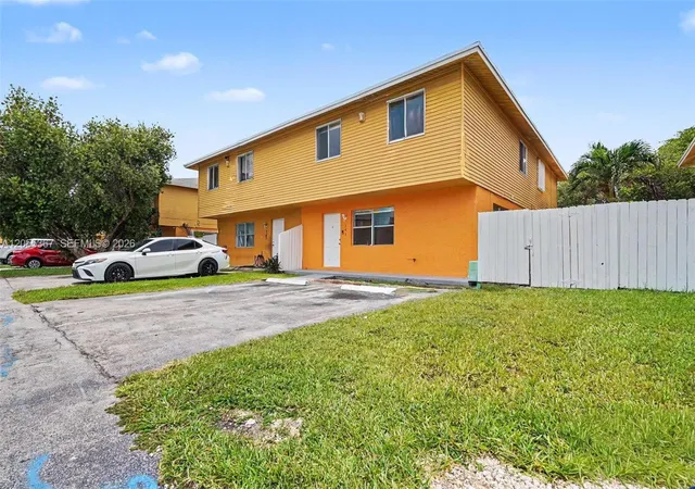 5th image of 145 Ne 12Th Ave #145, Homestead, FL 33030 | MLS# A12055367