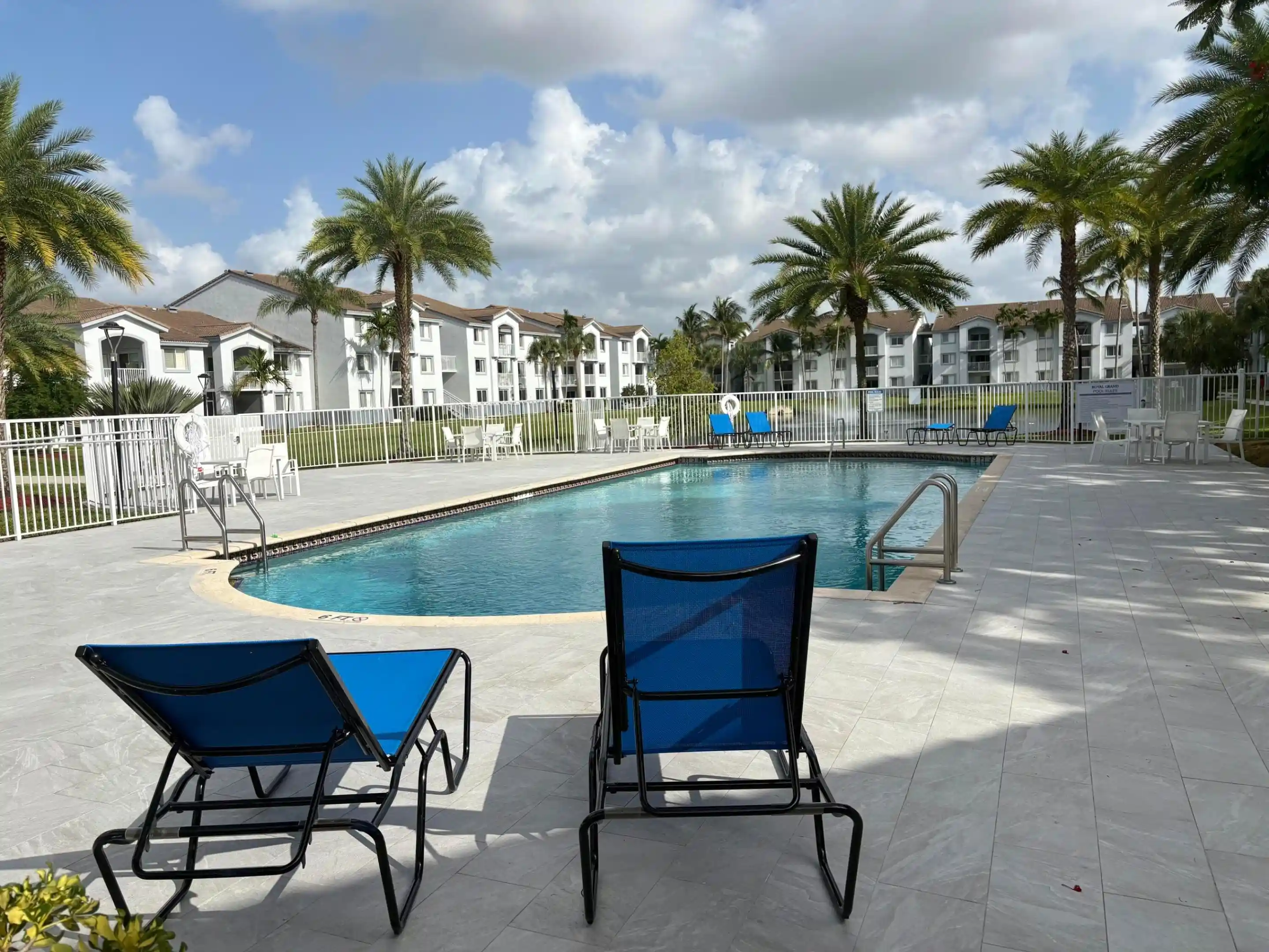 Listing Photo 1 - Condo for sale in 2640 S University Dr located at 2640 S University Dr, Davie, FL 33328 - Unit #127