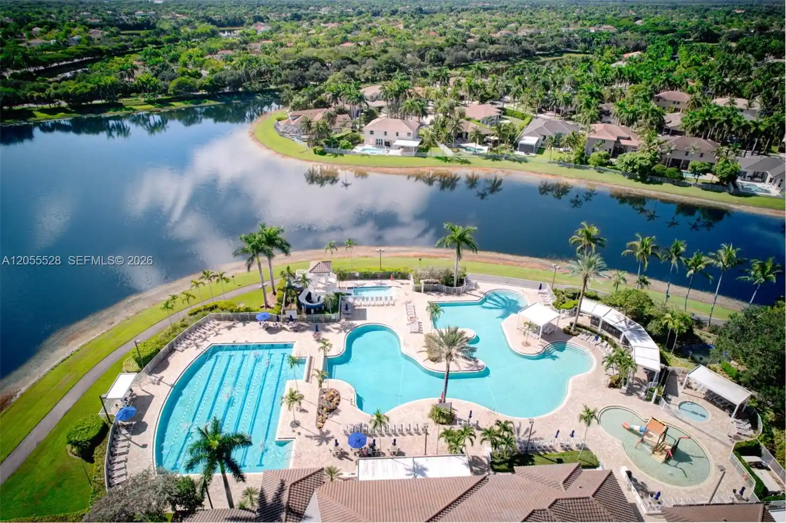 Single family home for sale at 462 Fishtail Ter, Weston, FL 33327 | MLS# A12055528