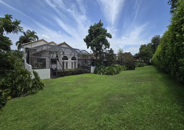 Photo 3 of Single family home for sale at 6510 Via Rosa, Boca Raton, FL 33433 | MLS# B26054108 | Listing updated on 2026-10-07