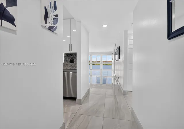 5th image of 1501 Sw 134Th Wy, Pembroke Pines, FL 33027
