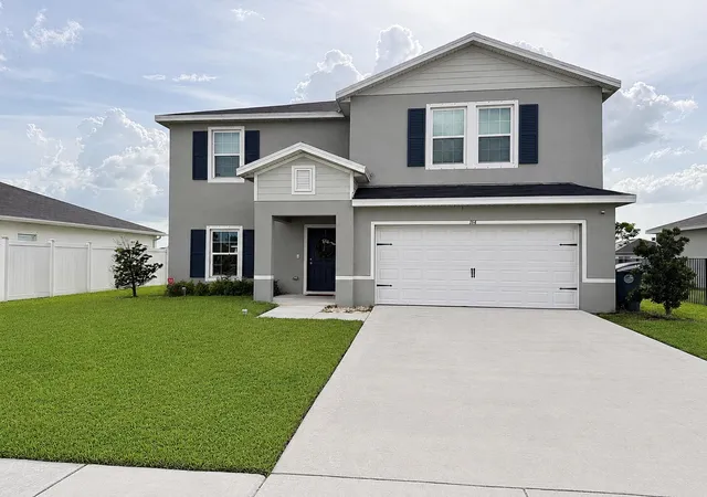 Single family home for sale at 164 Dabou Loop, Belle Glade, FL 33430 | MLS# B26054185