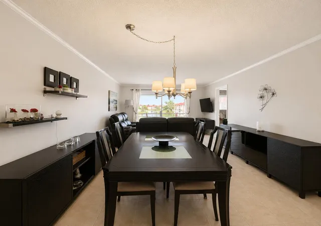 5th image of 2651 Sunrise Lakes Dr E, Sunrise, FL 33322