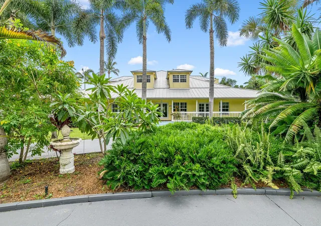 Photo 1 of Sale Pending at 14423 Draft Horse Ln, Wellington, FL 33414 | MLS# B26054198 | Listing updated on 2026-09-21