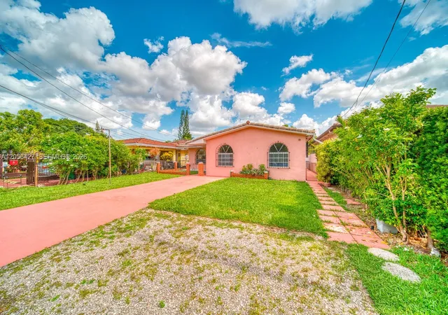 Photo 1 of Single family home for sale at 6335 Sw 31st Street, Miami, FL 33155 | MLS# A12056427 | Listing updated on 2026-10-30
