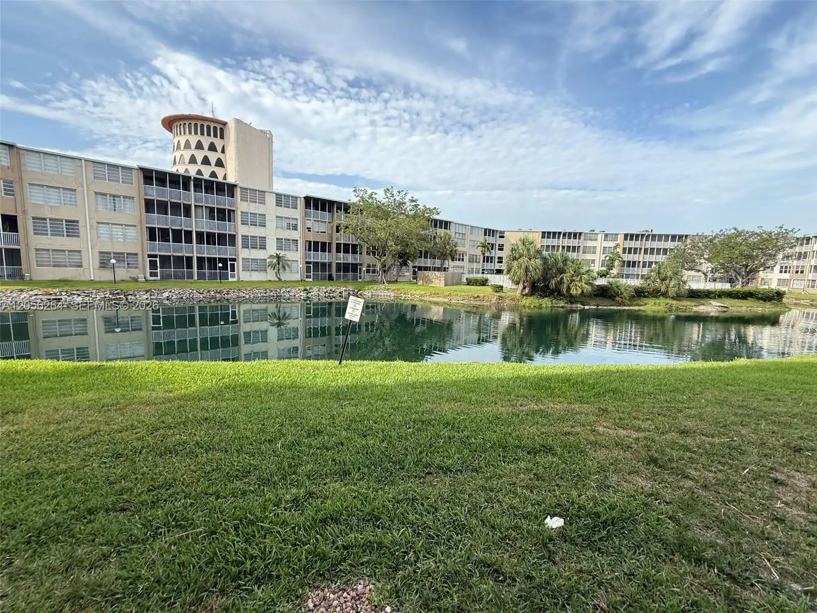 Photo 1 of Condo for sale at 1700 Ne 191st Street #510, Miami, FL 33179 | MLS# A12056264 | Listing updated on 2026-10-15
