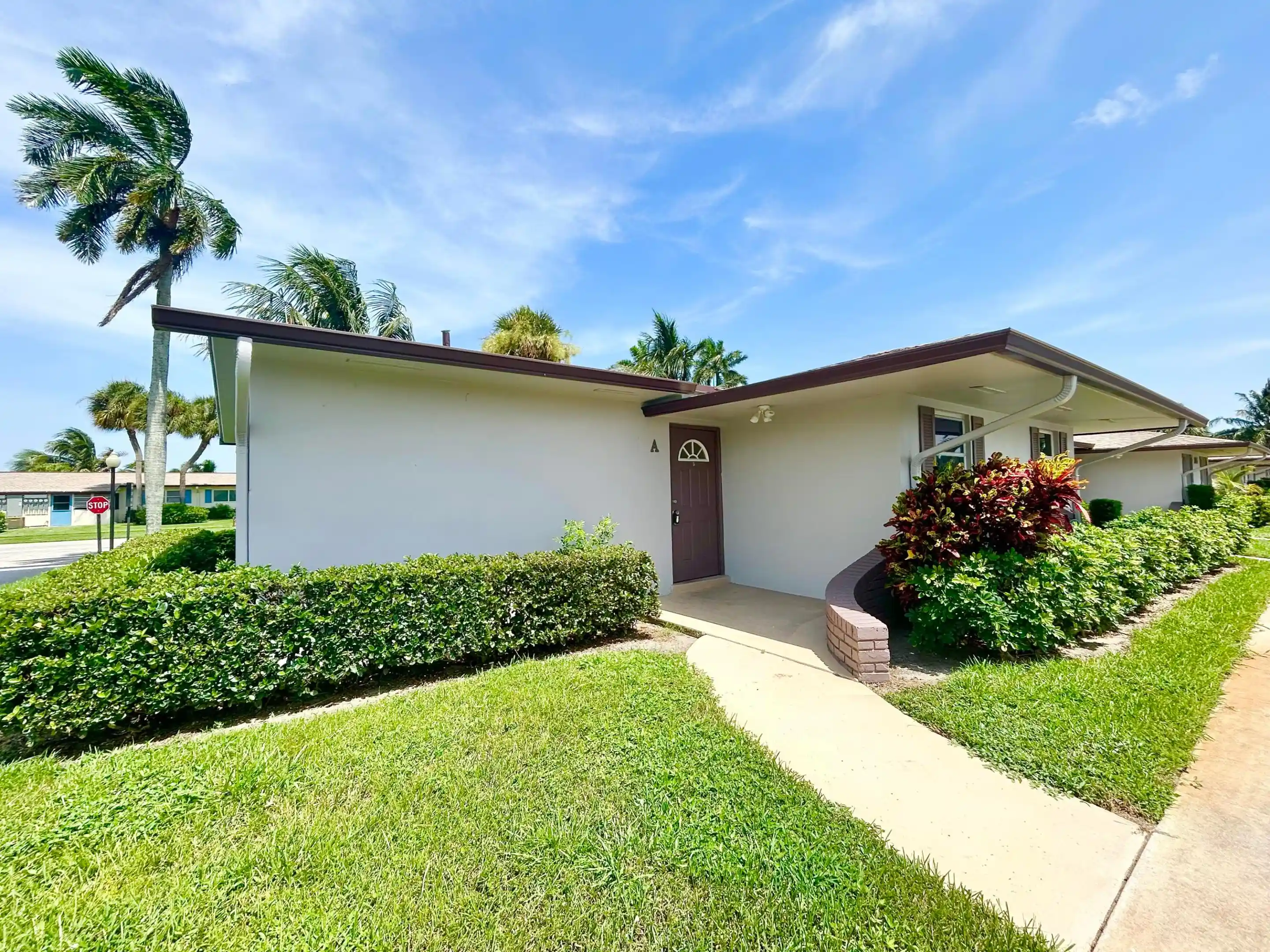 Photo 1 of Sale Pending at 2885 Crosley Dr E #A, West Palm Beach, FL 33415 | MLS# B26054565 | Listing updated on 2026-10-27