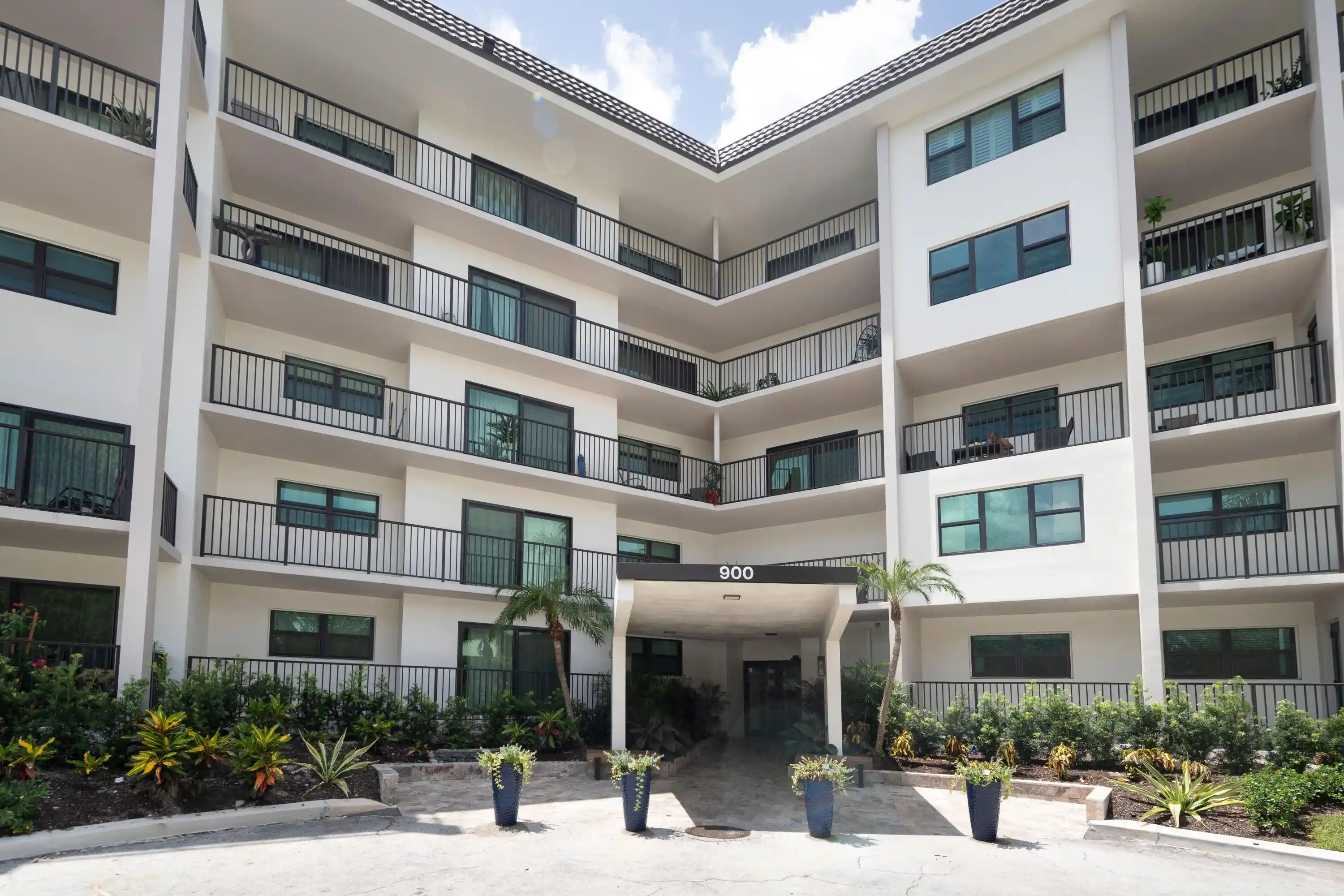 Condo for sale at 900 River Reach Dr #104, Fort Lauderdale, FL 33315 | MLS# B26054610
