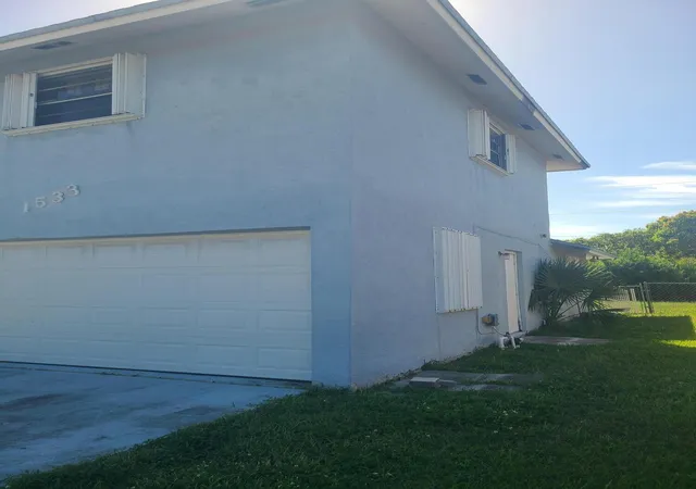 Photo 2 of Single family home for sale at 1533 6th Street, West Palm Beach, FL 33401 | MLS# B26054624 | Listing updated on 2026-09-23